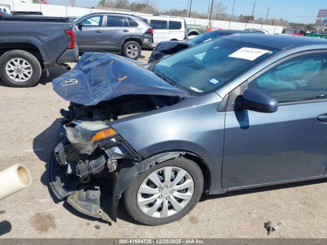 Toyota Corolla Le Image 16