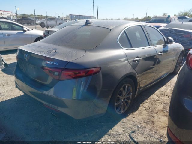 Alfa Romeo Giulia Rwd Image 15