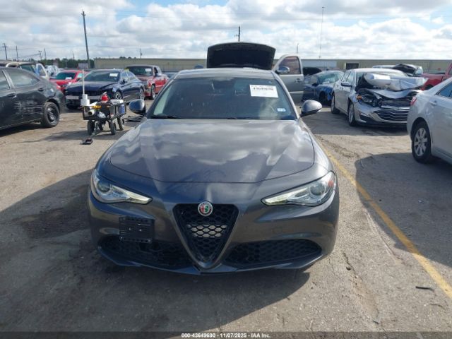 Alfa Romeo Giulia Rwd Image 14