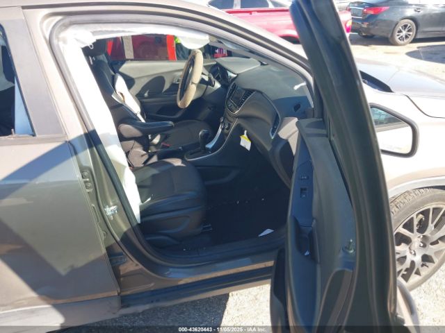 Chevrolet Trax Fwd Lt Image 16