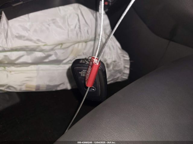 Toyota RAV4 Xle Premium Image 11