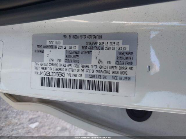 Mazda Mazda5 Sport Image 12