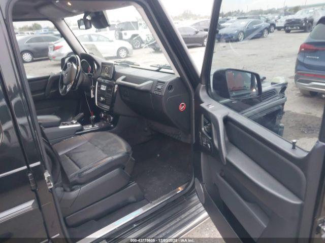 Mercedes-Benz G-Class 4matic Image 4