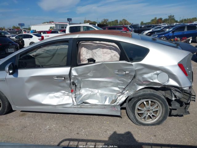 Toyota Prius Ii Image 4