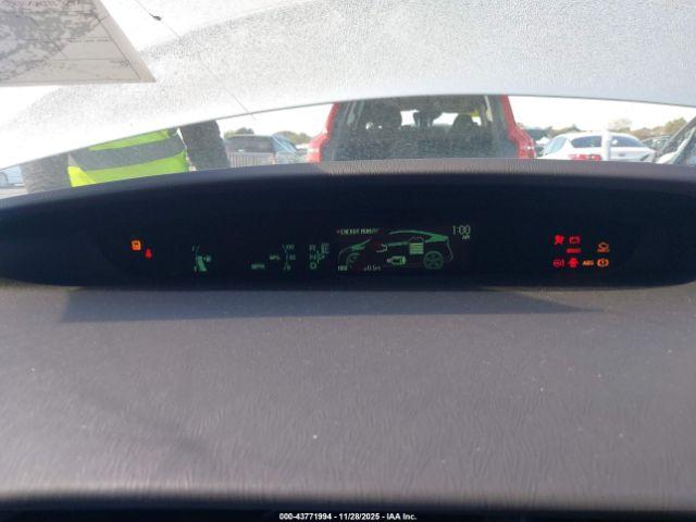 Toyota Prius Ii Image 3