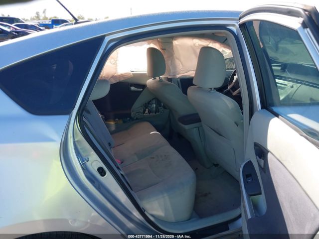 Toyota Prius Ii Image 6