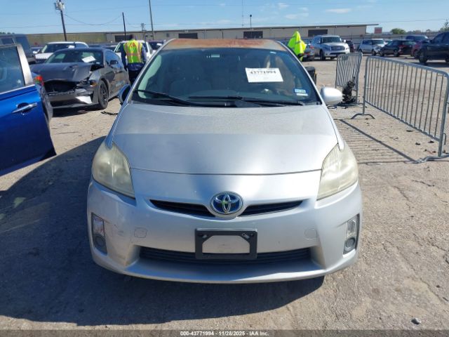 Toyota Prius Ii Image 11