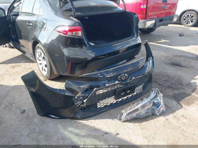 Toyota Corolla Le Image 7