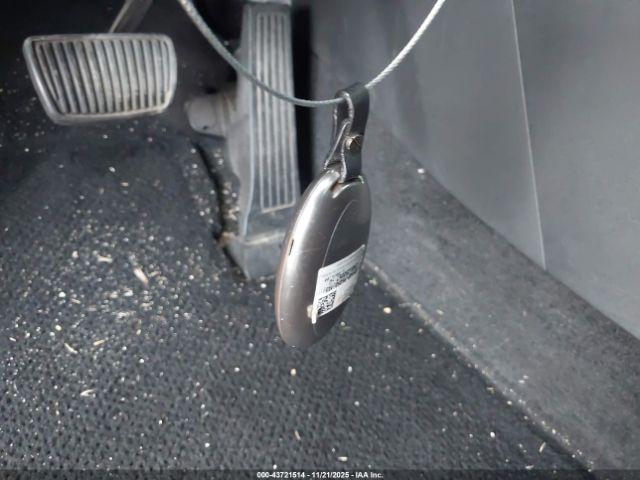 Hyundai SANTA FE Xrt Image 16