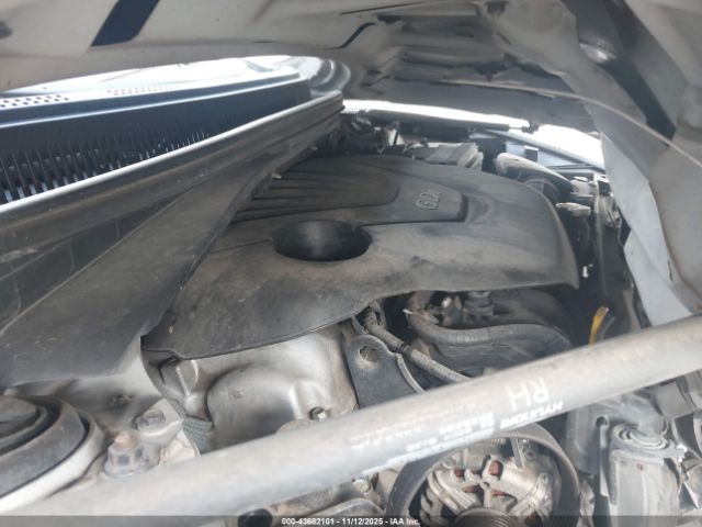 Hyundai VELOSTER Image 13