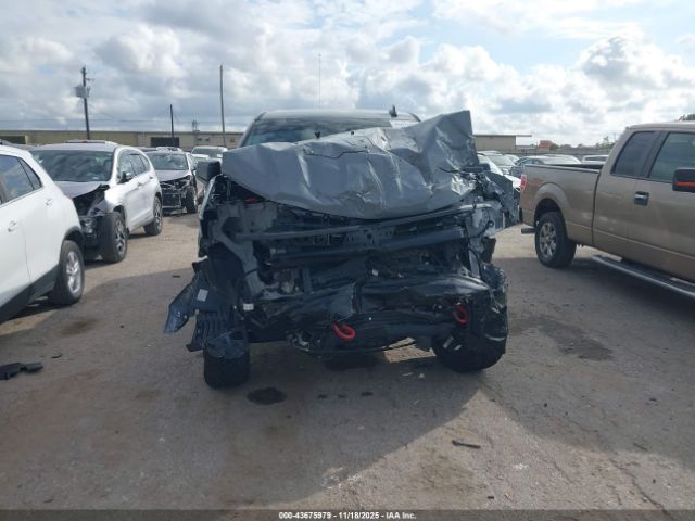 Chevrolet Silverado 1500 4wd  Short Bed Lt Trail Boss Image 8