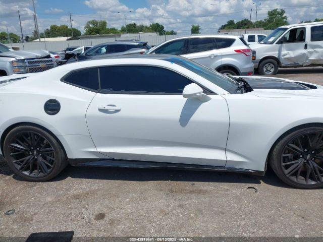 Chevrolet Camaro Zl1 Image 12