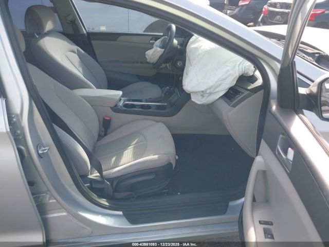 Hyundai SONATA Se Image 4