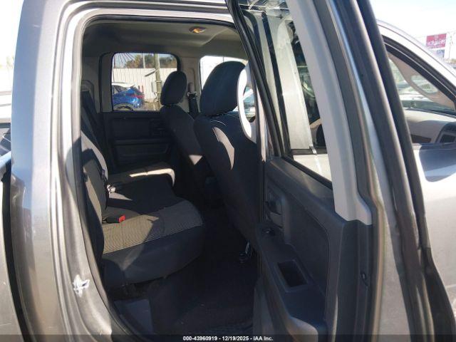 Dodge Ram 1500 St Image 15