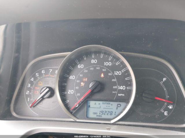 Toyota RAV4 Le Image 7