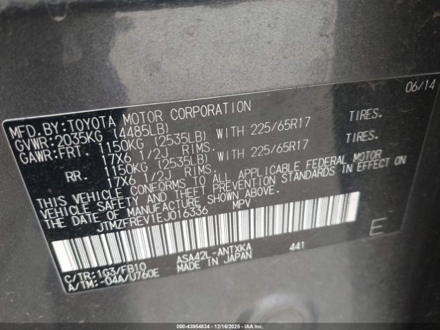 Toyota RAV4 Le Image 9