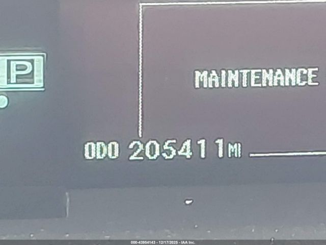 Toyota Prius Two Image 14