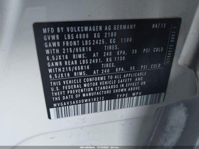 Volkswagen Tiguan S Image 13