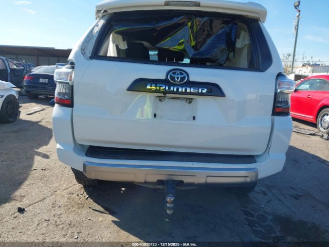 Toyota 4Runner Trd Off Road Image 15