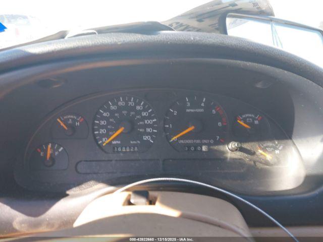 Ford Mustang Image 5