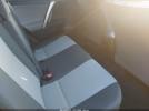 Toyota RAV4 Le Image 9