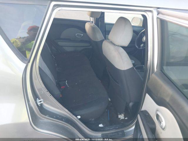 Kia Soul Image 13