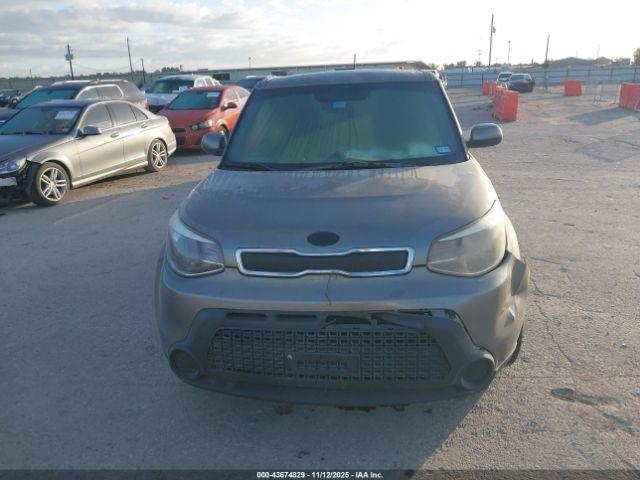 Kia Soul Image 2