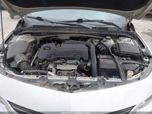 Chevrolet Malibu 1lt Image 13