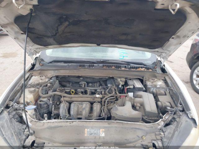 Ford Fusion S Image 5