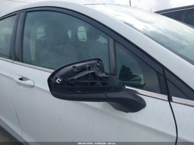 Ford Fusion S Image 12