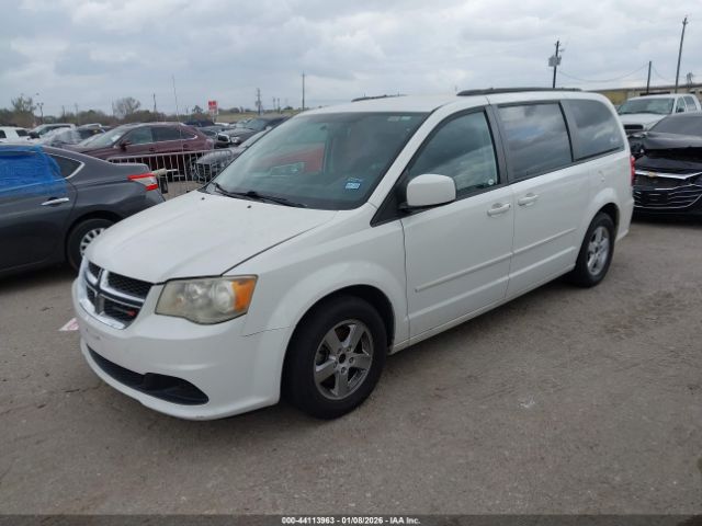 Dodge Grand Caravan Sxt Image 2
