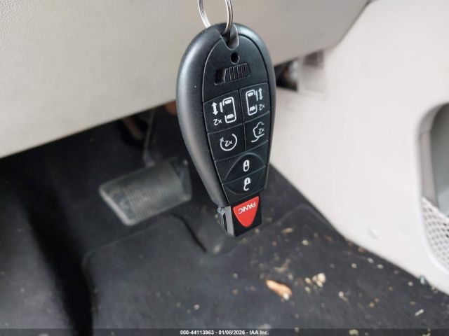 Dodge Grand Caravan Sxt Image 8