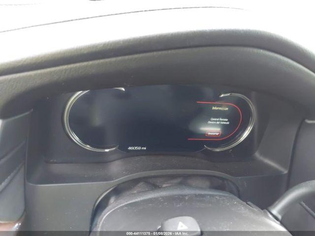 Cadillac Escalade Luxury Image 3