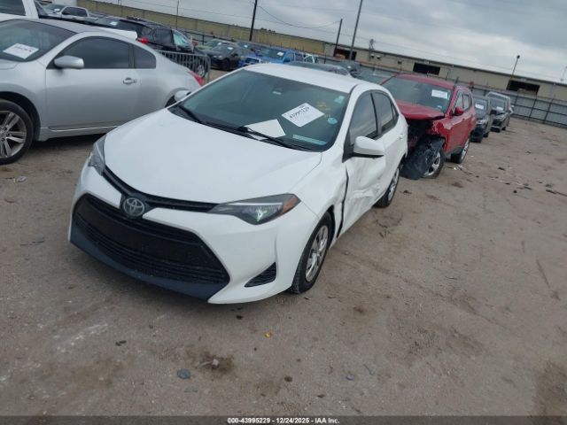 Toyota Corolla L Image 4