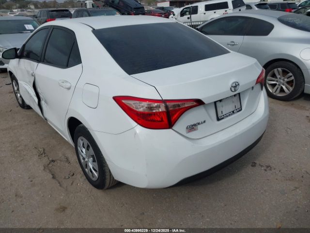 Toyota Corolla L Image 3