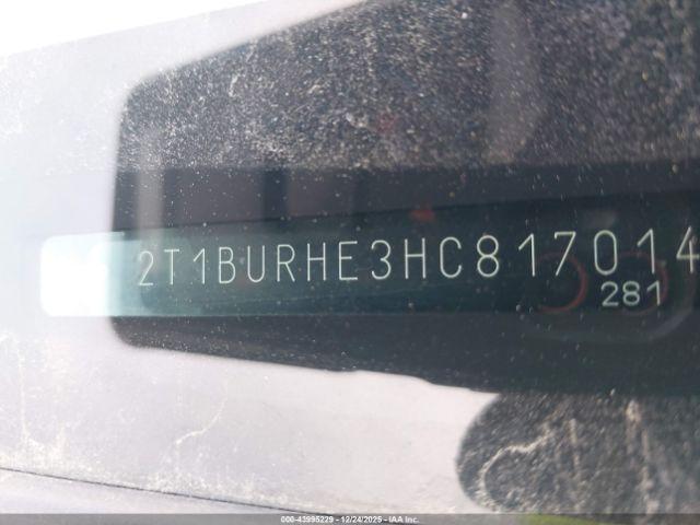 Toyota Corolla L Image 9