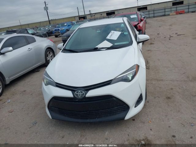 Toyota Corolla L Image 16