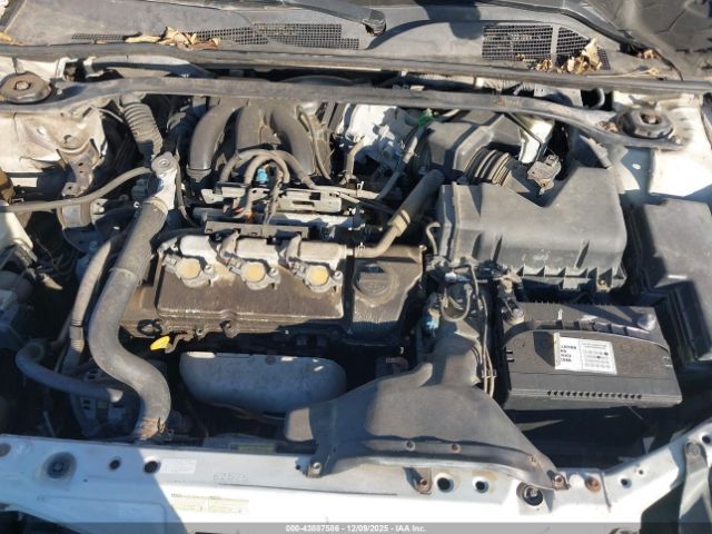 Toyota Camry Se Image 11