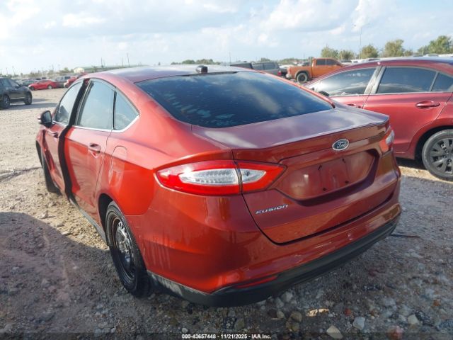 Ford Fusion S Image 4
