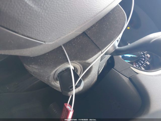 Ford Fusion S Image 10