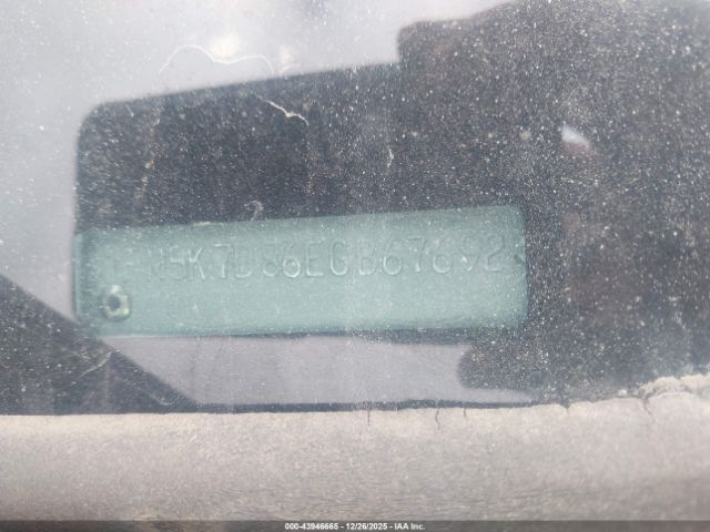 Ford Explorer Xlt Image 18