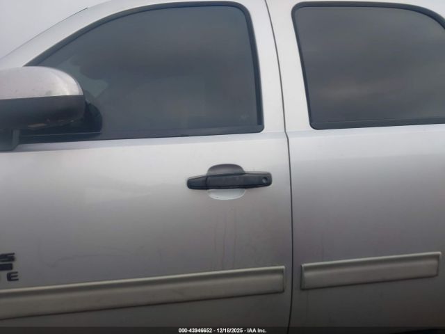 Chevrolet Tahoe Lt Image 11