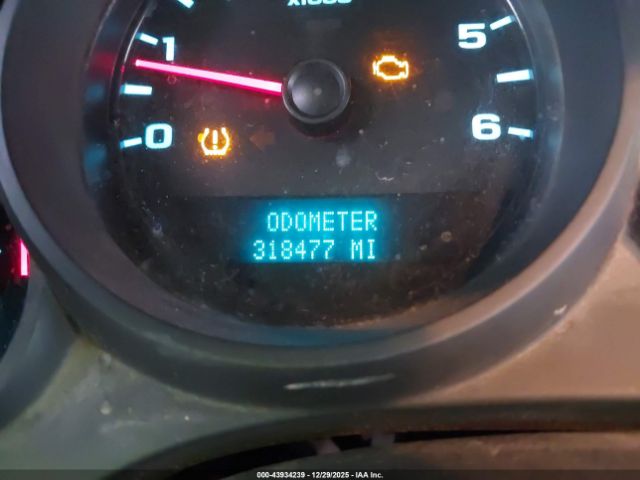 Chevrolet Silverado 1500 Ls Image 4