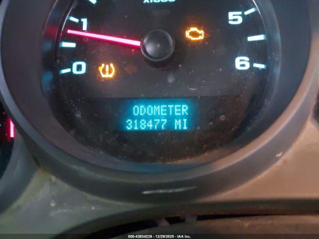 Chevrolet Silverado 1500 Ls Image 4