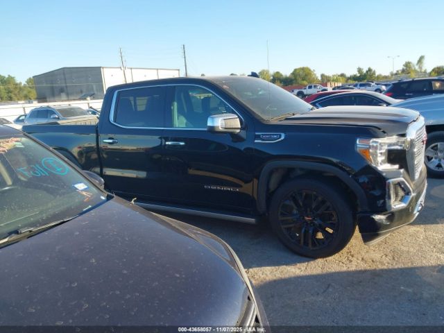 GMC Sierra 1500 Denali Image 17