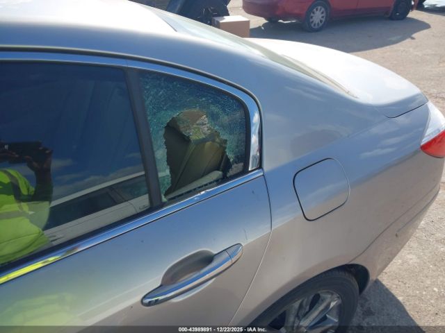 Hyundai Genesis 4.6 Image 5