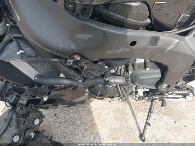 Kawasaki Zx636 K Image 6