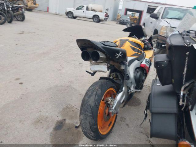 Honda Cbr1000 Rr Image 6